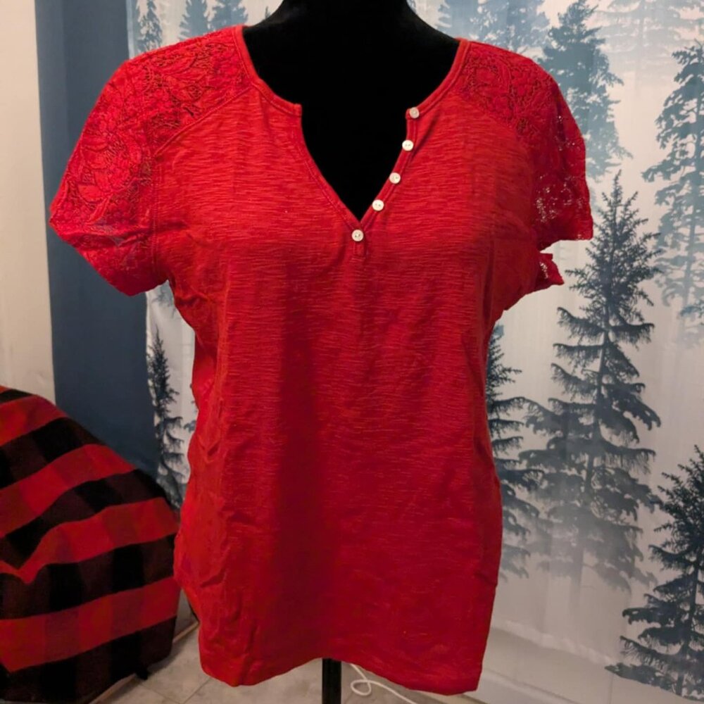 Chaps Petite Lace Sleeve Blouse – Size XL (Petite)